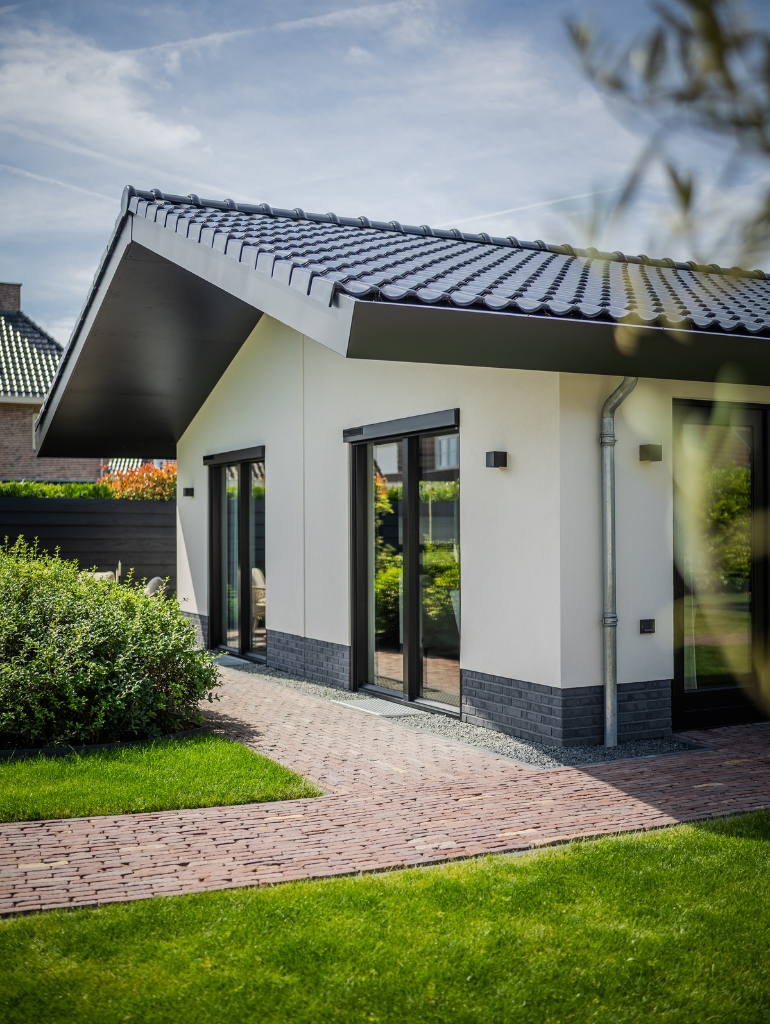 carrousel VIlaro mantelzorgwoningen project Woestijne (1)