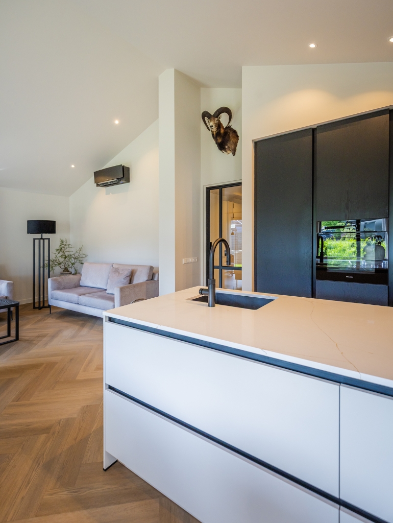 carrousel VIlaro mantelzorgwoningen project Woestijne (8)